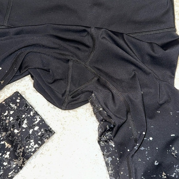 SPECIAL EDITION Lululemon Speed Wunder Tight 28" *Speckle Shine - Picture 5 of 5